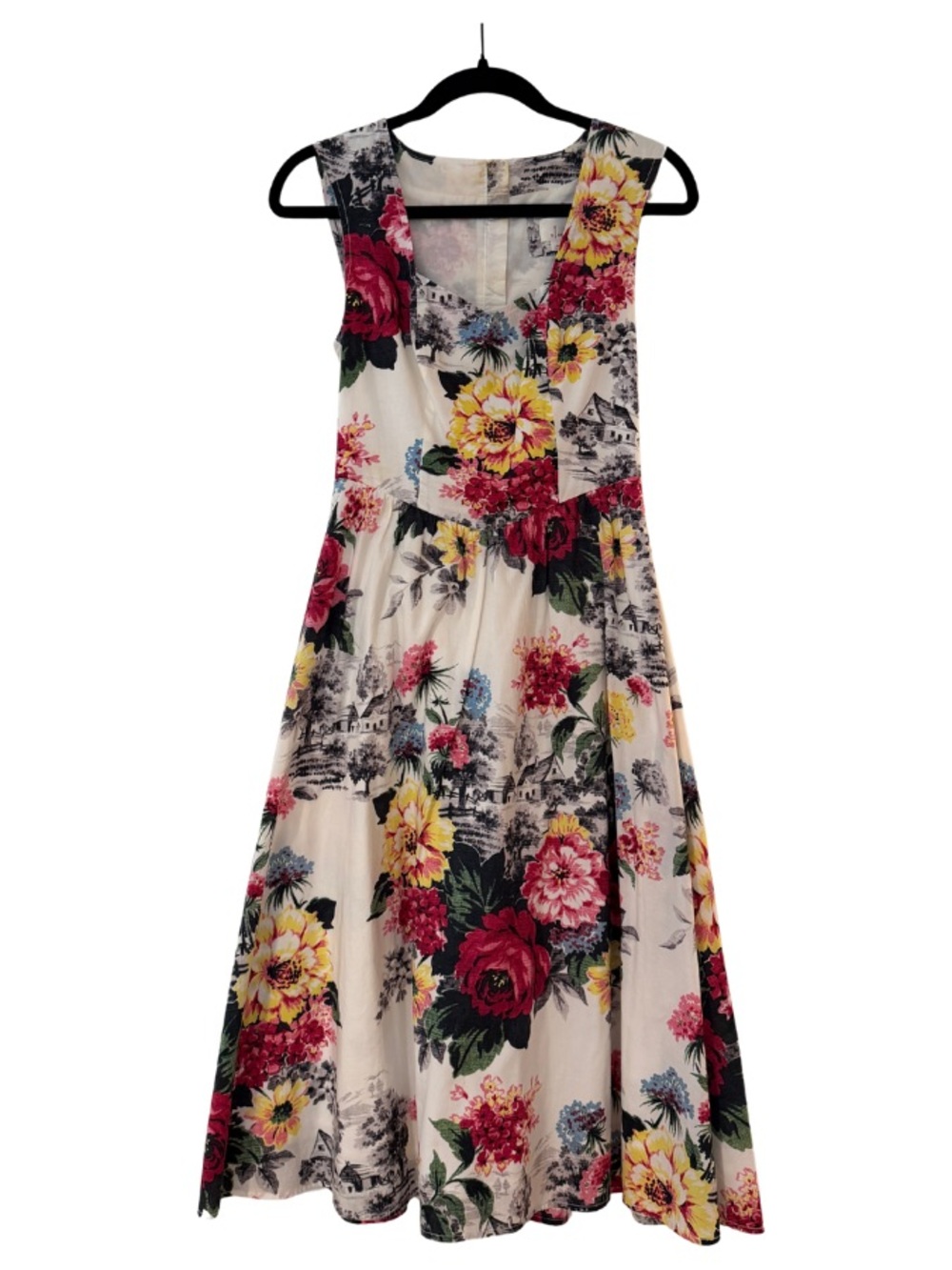 Anthropologie dress with beautiful flowers - size 4